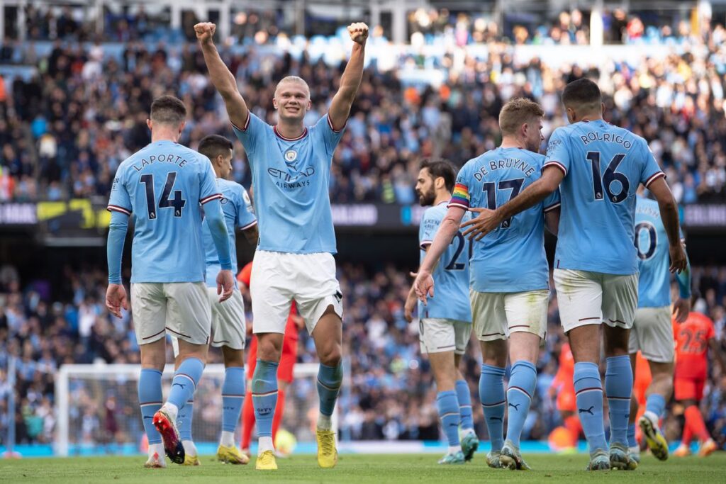 คริส ซัตตัน ทำนาย "เรือใบสีฟ้า" บุกเฉือน ไบรท์ตัน 2-0